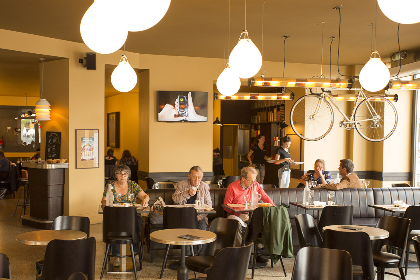 Le Bodegon. 14 place de la Victoire - 33000 Bordeaux