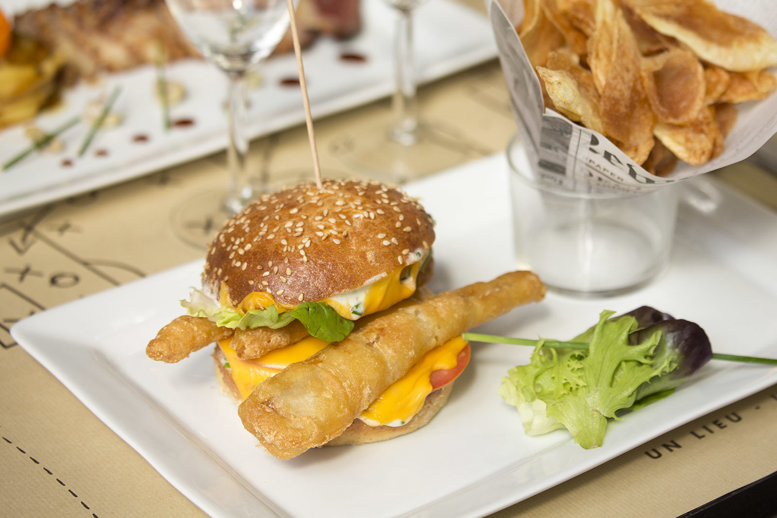 Fish and Chips - Bodegon